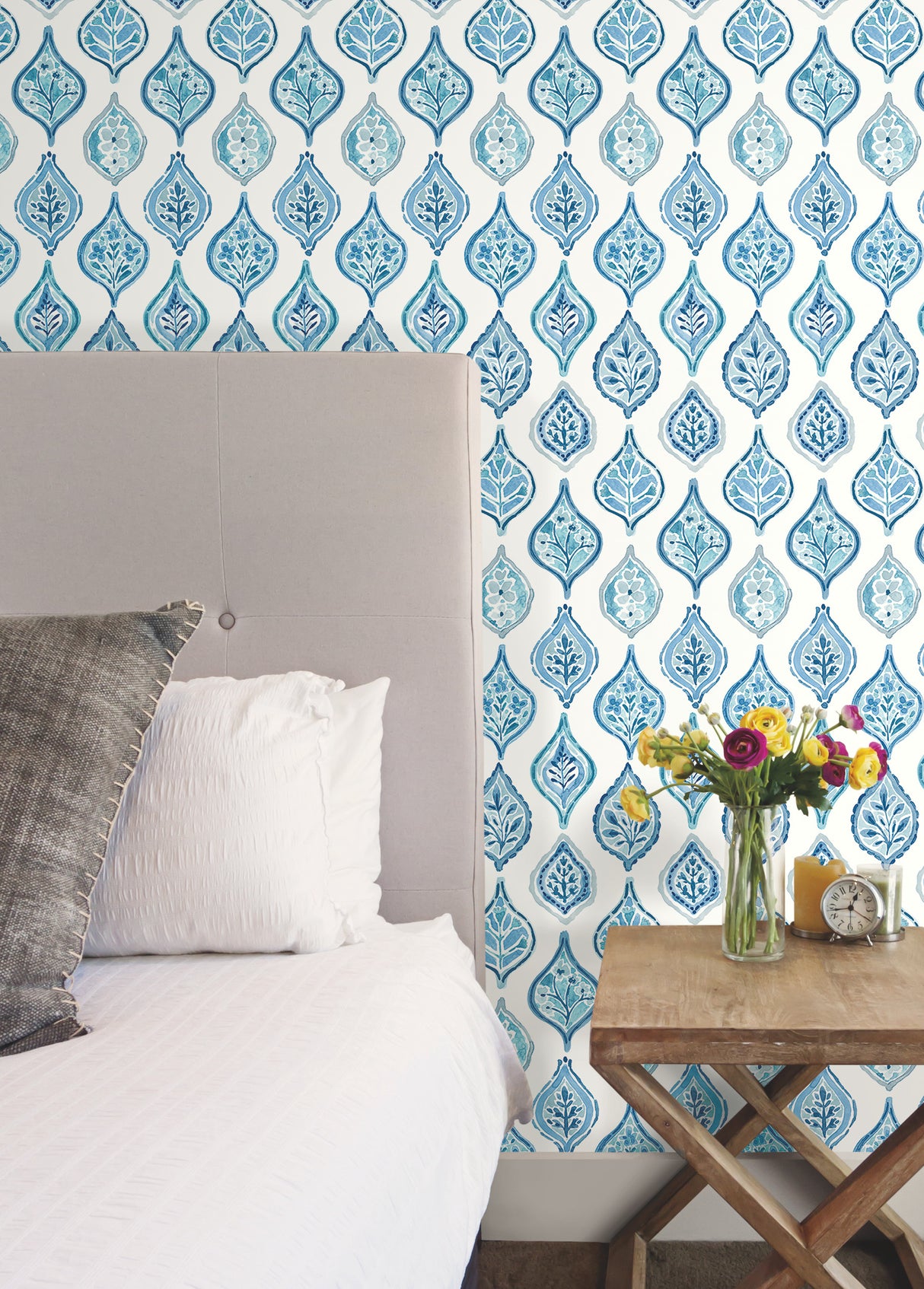 York MN1850 Marketplace Motif White & Blue Wallpaper