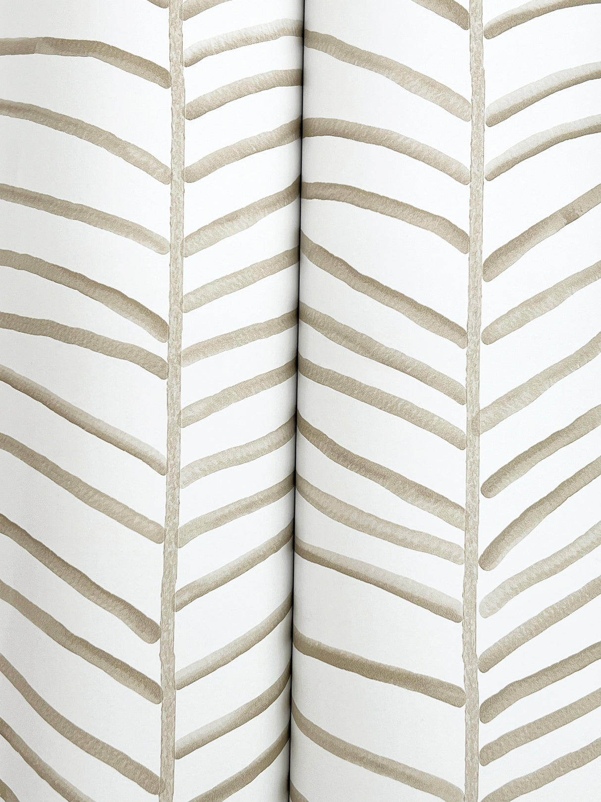York MT5675 Cascade Palm Chevron Dune Wallpaper - Eade's Wallpaper