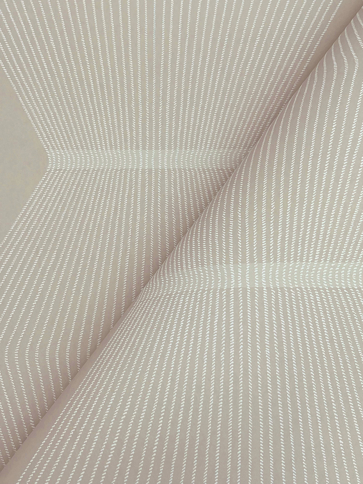 Ronald Redding MX9632 Diamond Legacy Taupe Wallpaper - Eade's Wallpaper