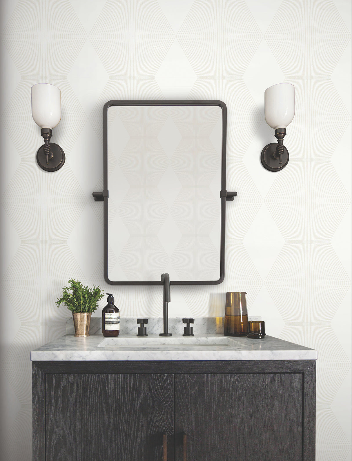 Ronald Redding MX9634 Diamond Legacy White Wallpaper - Eade's Wallpaper