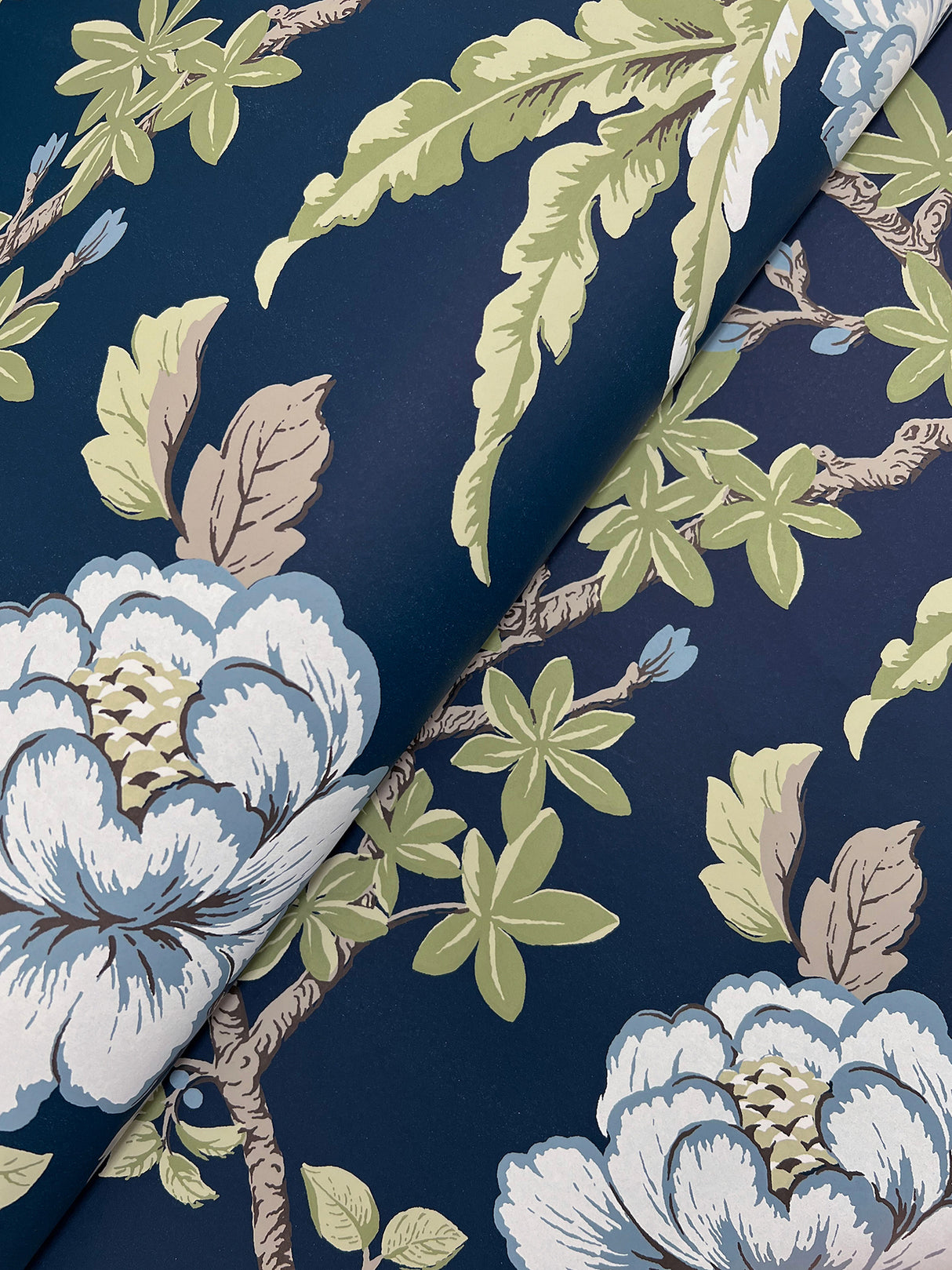 Ronald Redding MX9652 Courtyard Botanical Navy Wallpaper - Eade's Wallpaper