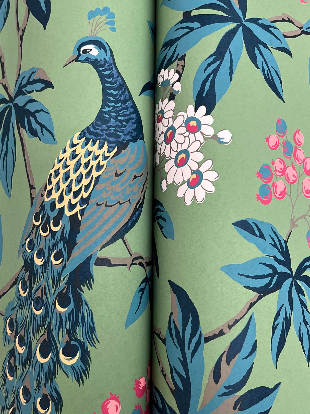 Ronald Redding MX9664 Peacock Estate Green Wallpaper - Eade's Wallpaper