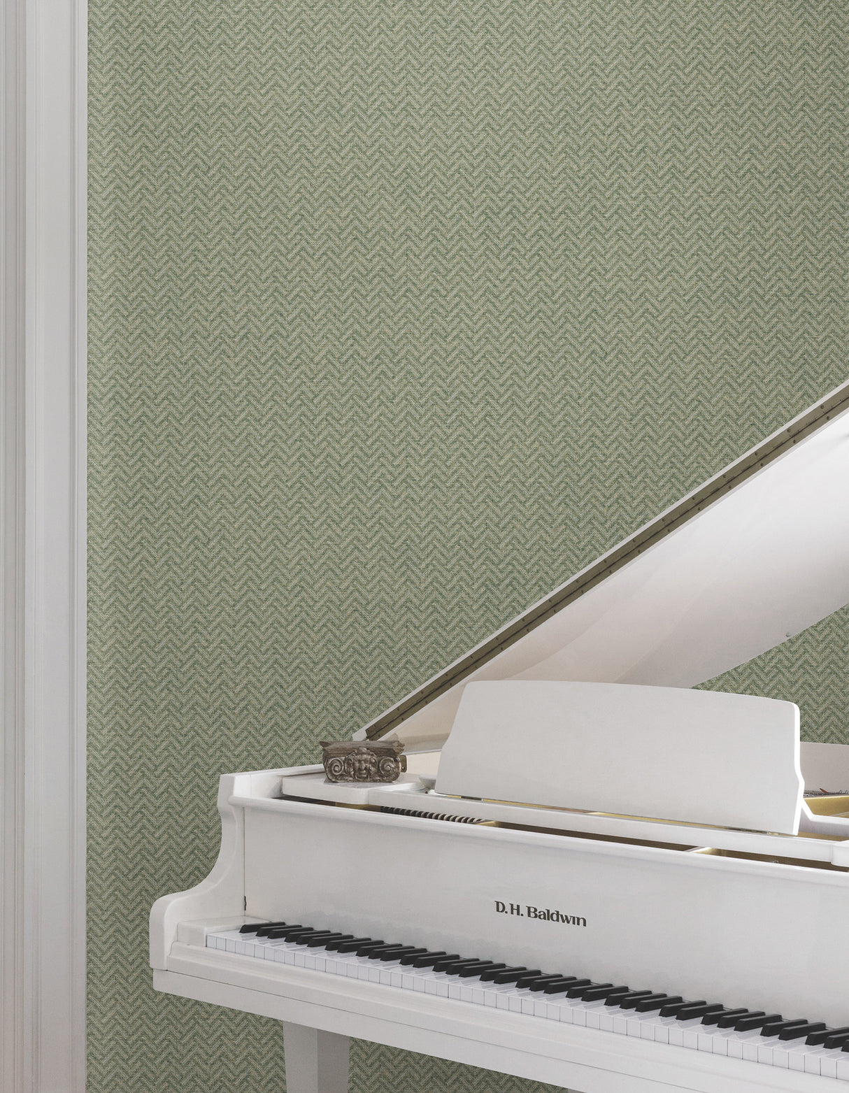 Ronald Redding MX9673 Regent Emerald Wallpaper - Eade's Wallpaper