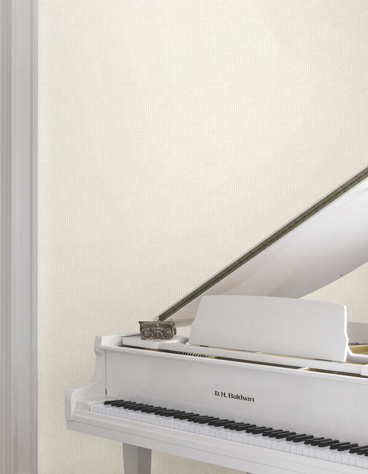 Ronald Redding MX9686 Passages Cream Wallpaper - Eade's Wallpaper