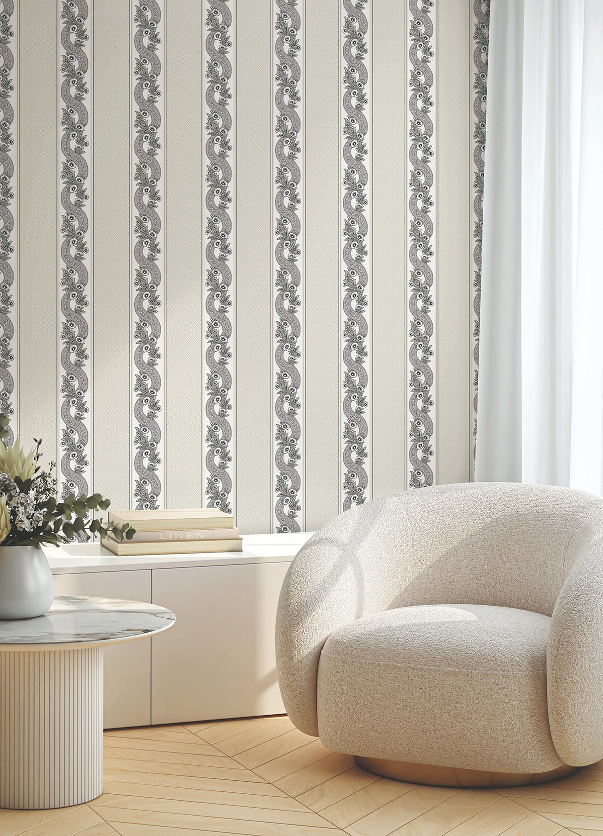 Ronald Redding MX9691 Abbey's Garland Black & White Wallpaper - Eade's Wallpaper