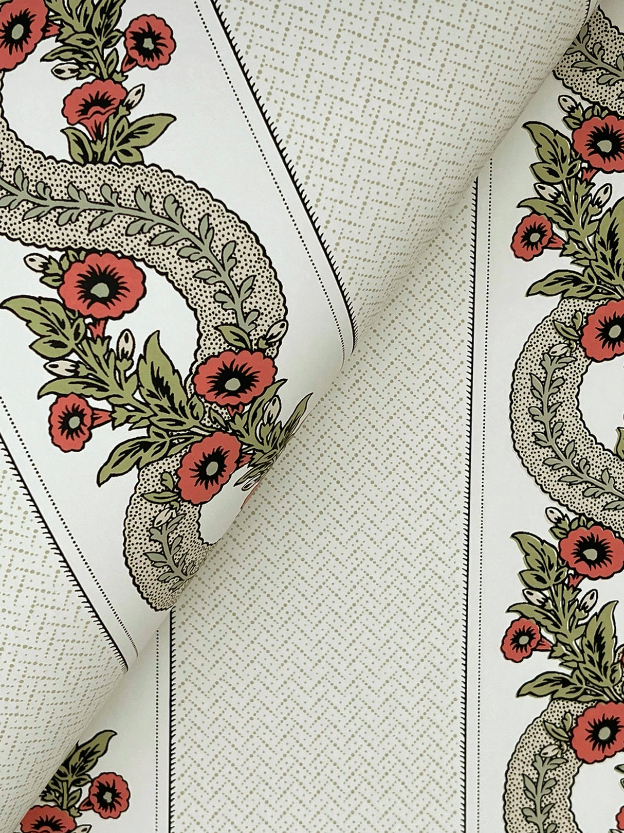 Ronald Redding MX9693 Abbey's Garland Red & Green Wallpaper - Eade's Wallpaper