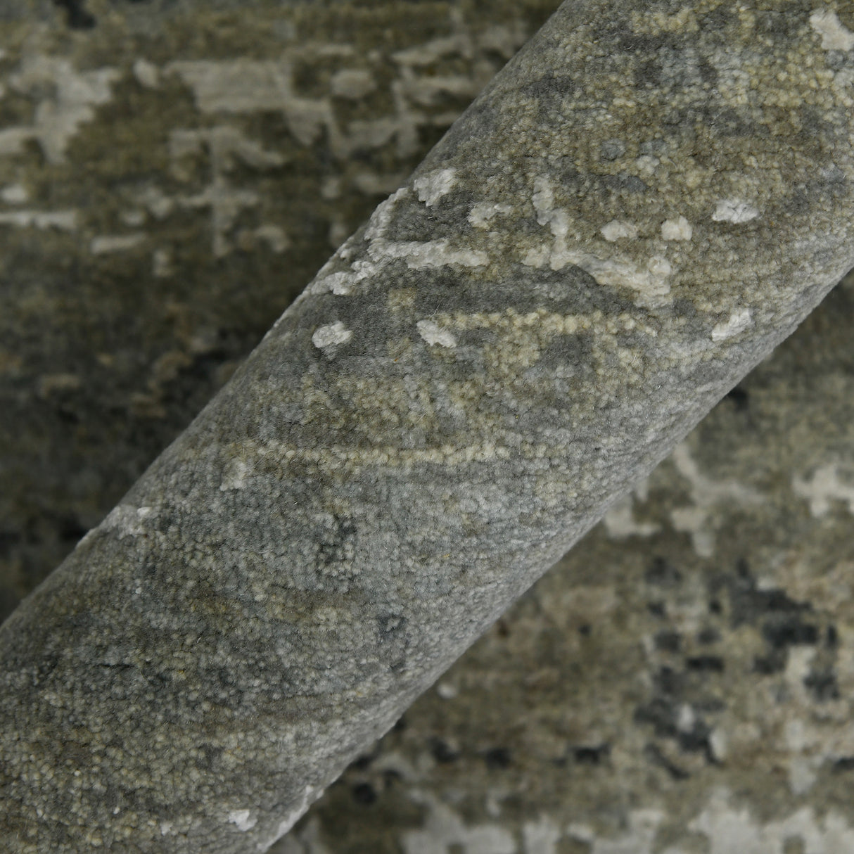 Amer Rugs MYS-12 Mystique Abstract Design Area Rug