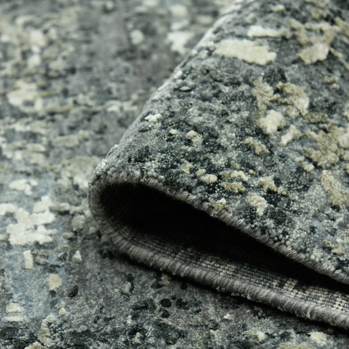 Amer Rugs MYS-23 Mystique Abstract Design Area Rug