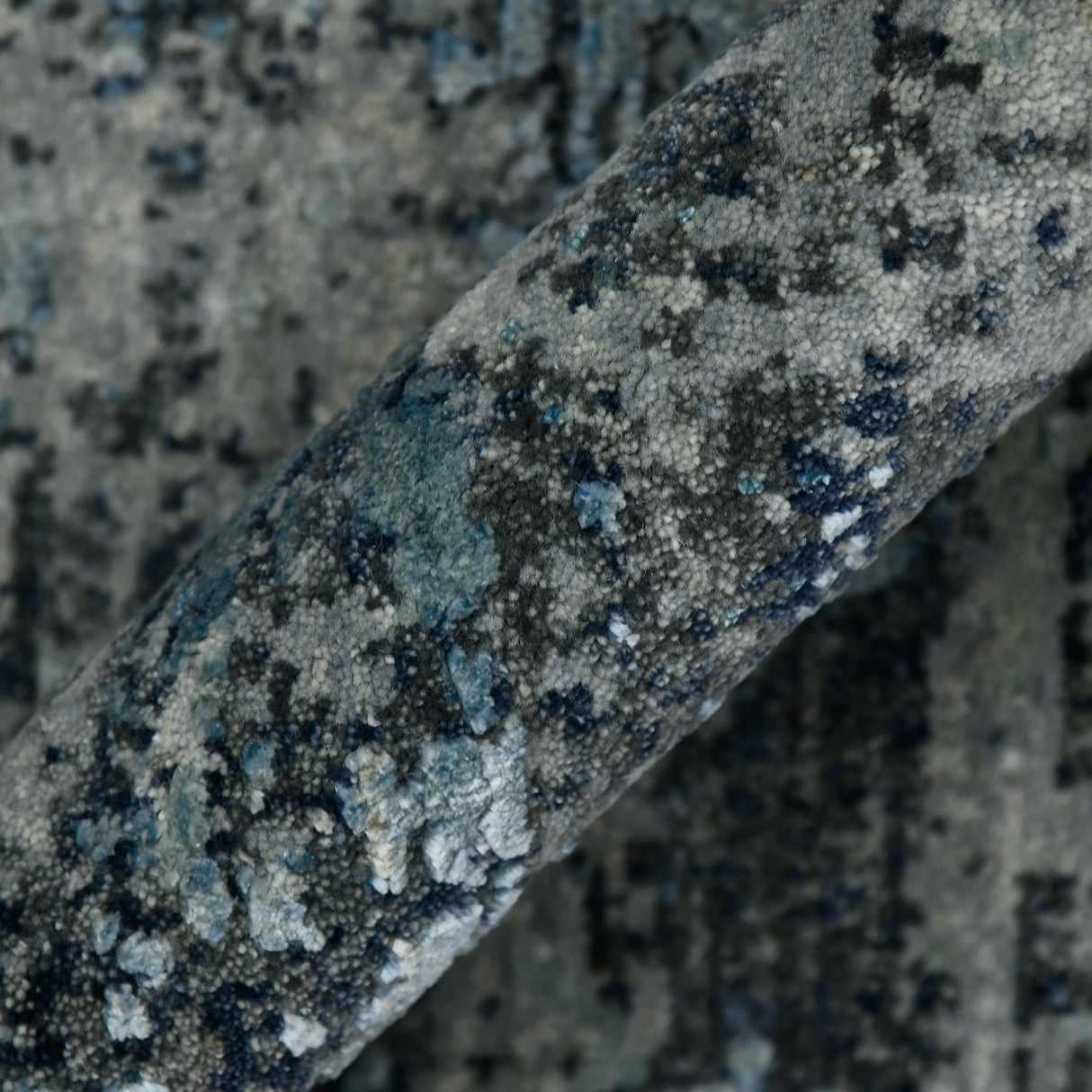 Amer Rugs MYS-25 Mystique Abstract Design Area Rug