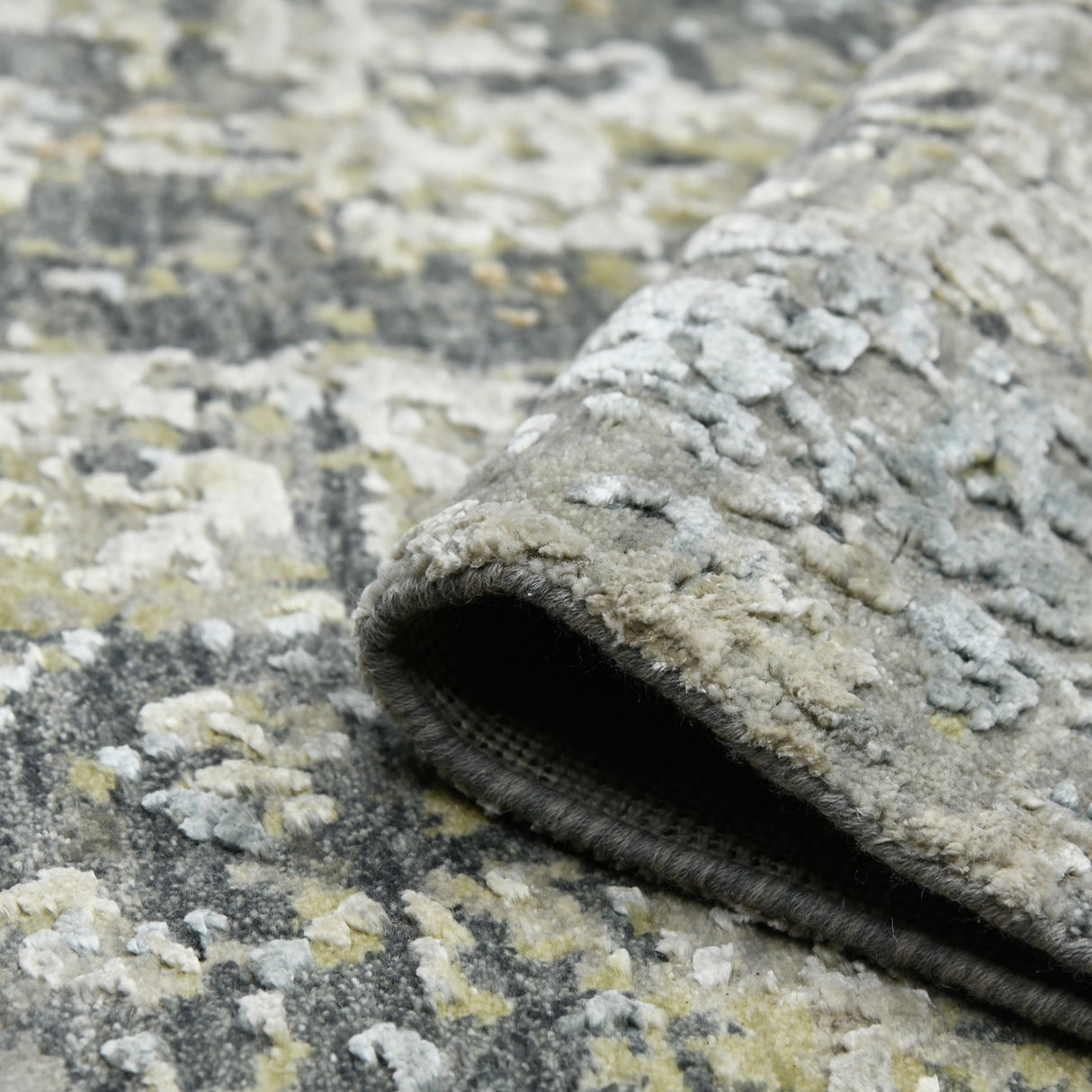 Amer Rugs MYS-8 Mystique Abstract Design Area Rug