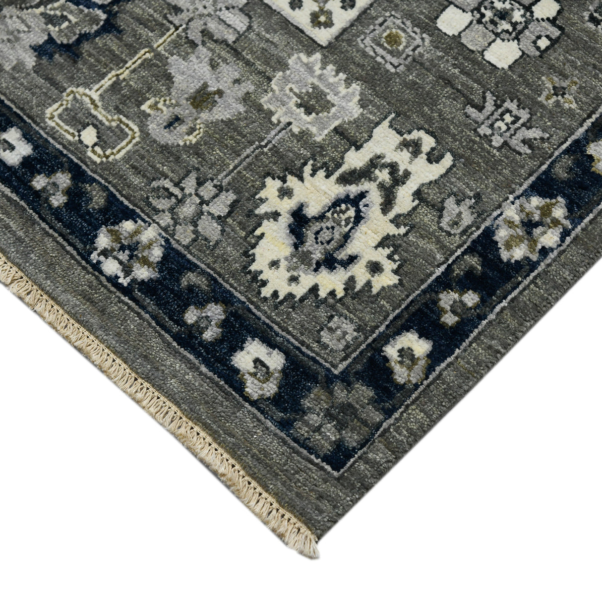 Amer Rugs NUI-20 Nuit Arabe Classic Bordered Area Rug