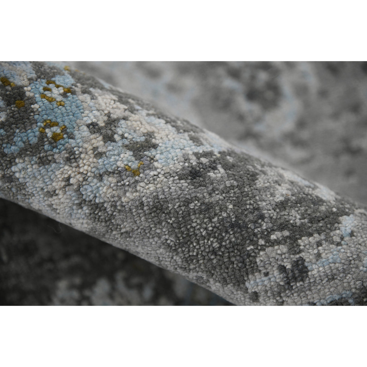 Amer Rugs NUI-22 Nuit Arabe Classic Bordered Area Rug