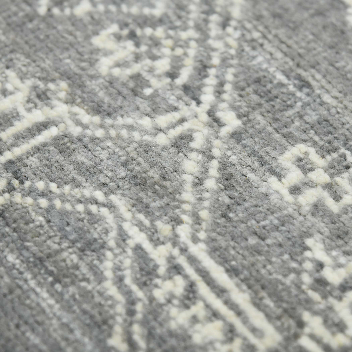 Amer Rugs NUI-4 Nuit Arabe Classic Bordered Area Rug