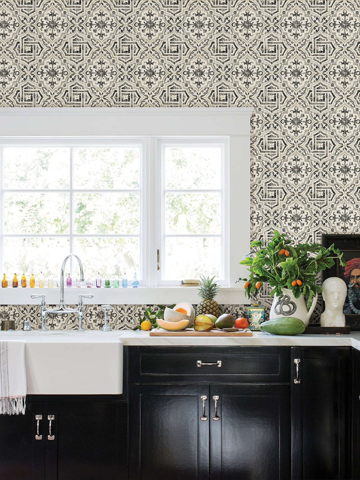 NuWallpaper NUS4397 Black Landondale Peel & Stick Wallpaper