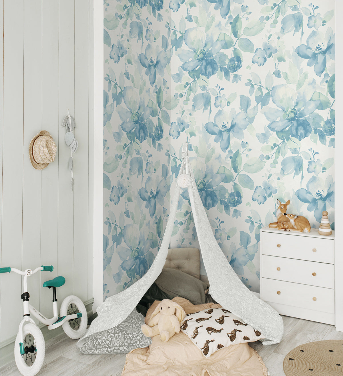 NextWall NW47804 Peek & Stick Wallpaper - Eade's Wallpaper & Fabric