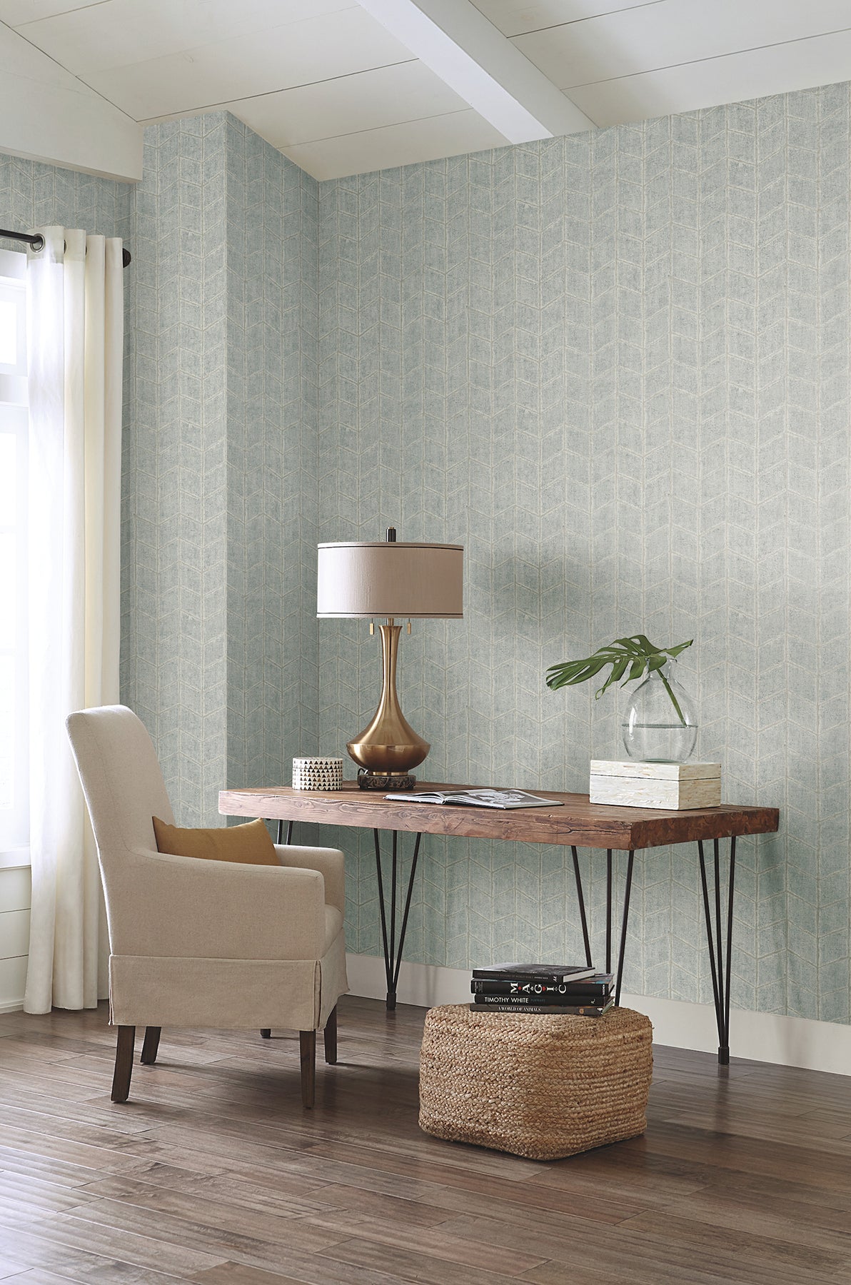 York OI0641 Flatiron Geometric Grey Sky Wallpaper