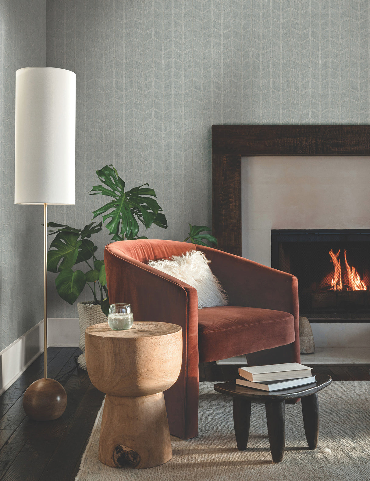 York OI0641 Flatiron Geometric Grey Sky Wallpaper