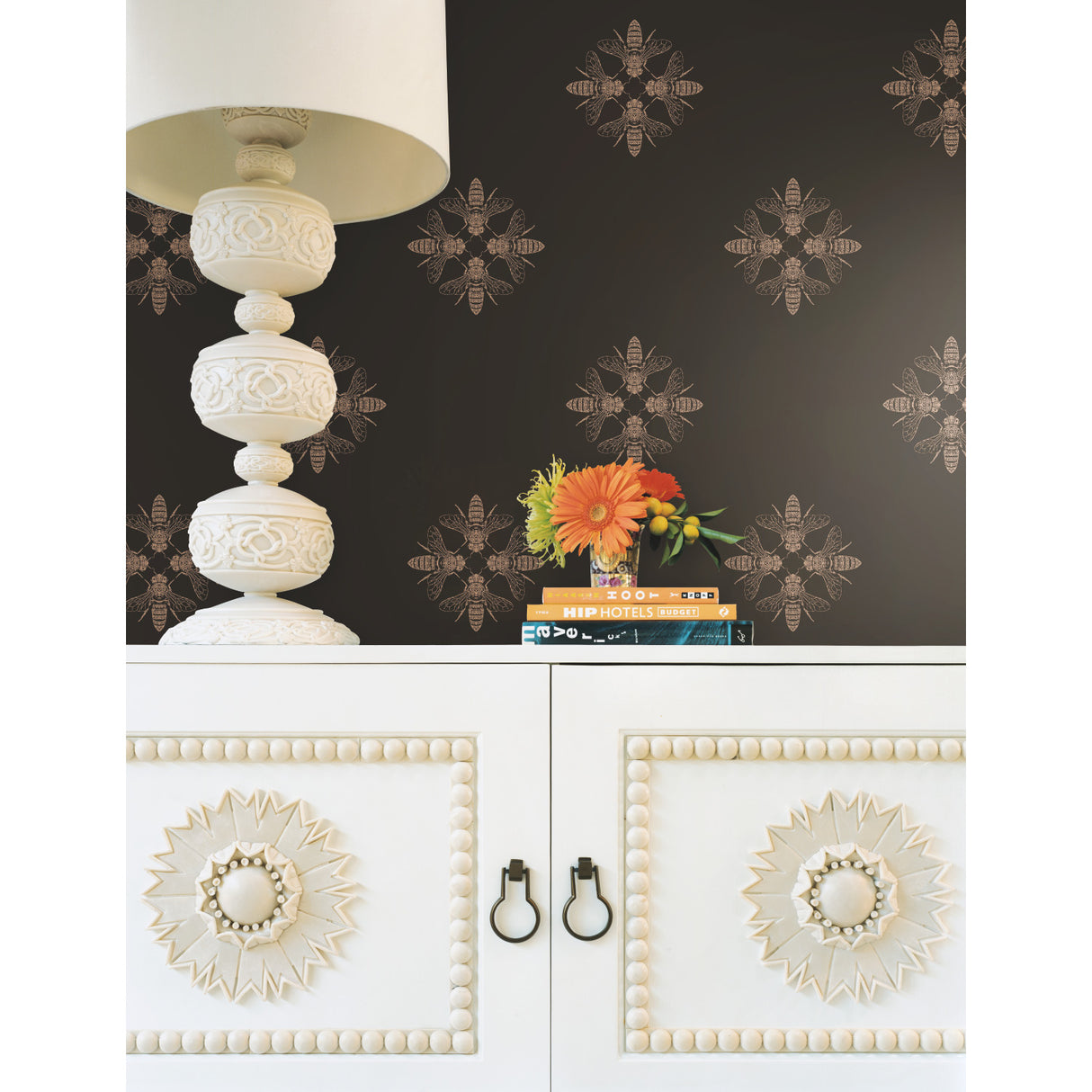 York ON1642 Honey Bee Gold & Black Wallpaper