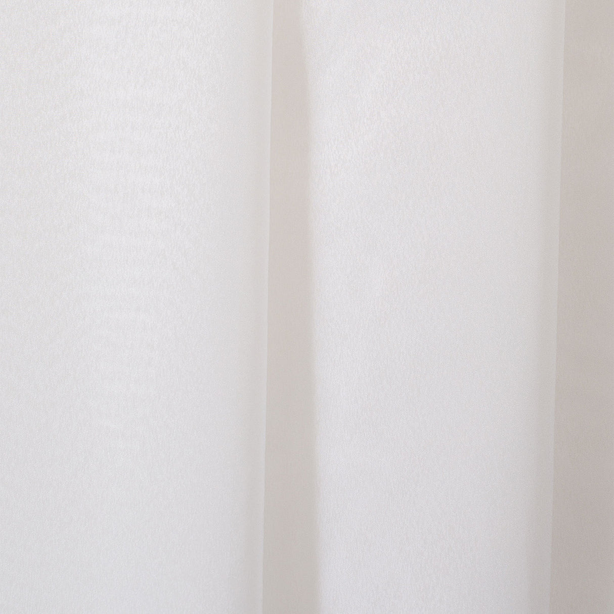 Mitchell MB FF-2401-04 Solid Snowflake-White - Eade's Wallpaper