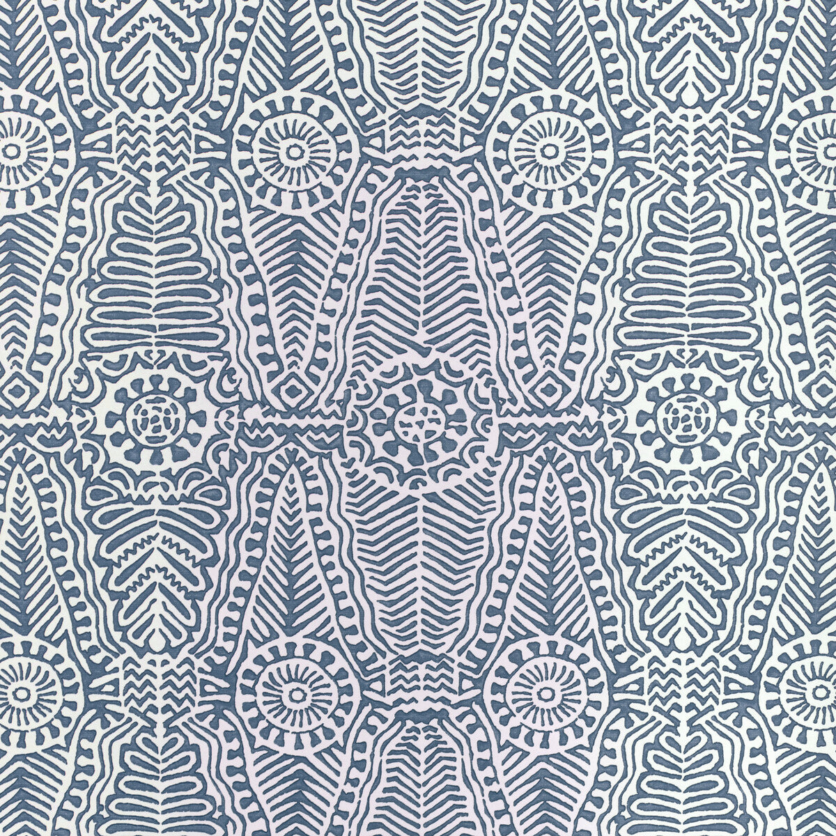 LEE JOFA P2020112.50.0 DRAYTON PAPER INDIGO Wallpaper - Eade's Wallpaper