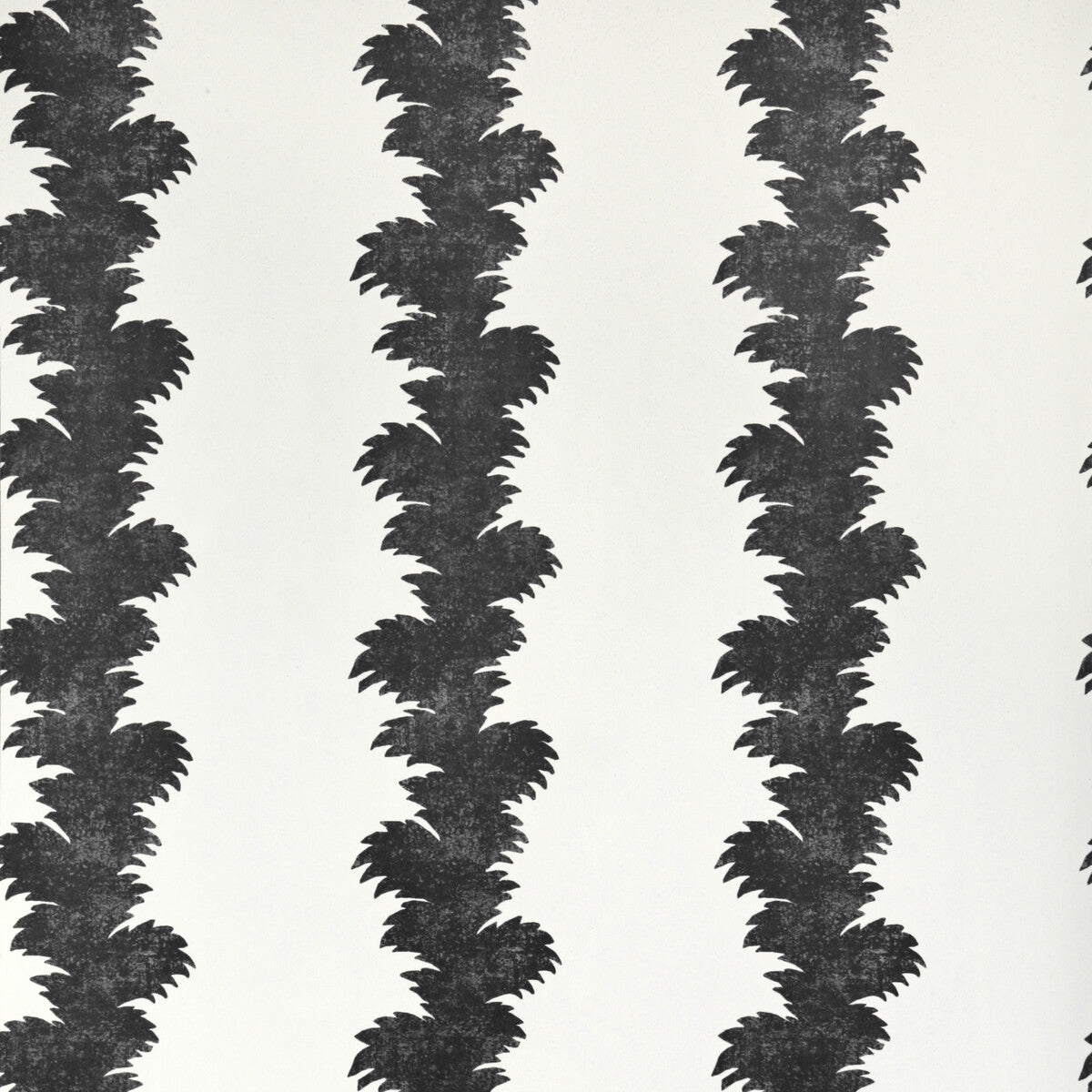 LEE JOFA P2022108.821.0 PALMYRA WP BLACK Wallpaper - Eade's Wallpaper