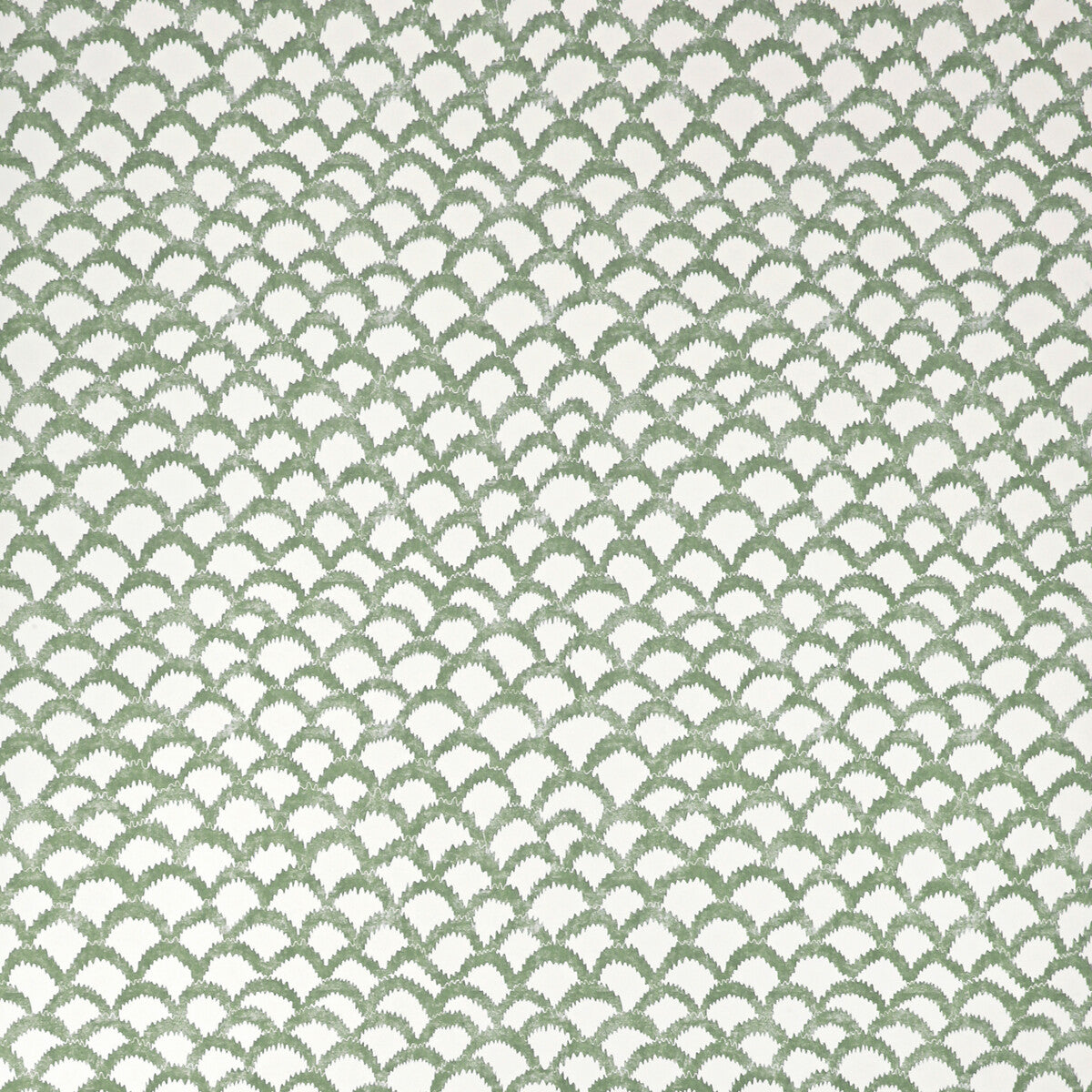 LEE JOFA P2022109.3.0 ROCHE WP GREEN Wallpaper - Eade's Wallpaper