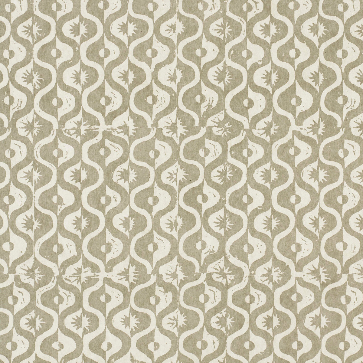 LEE JOFA PBFC-3523.106.0 SMALL MEDALLION WP STONE Wallpaper - Eade's Wallpaper