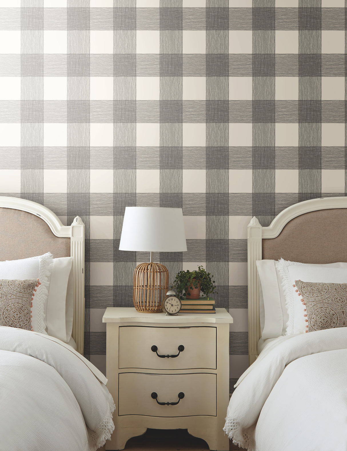 York PSW1000RL Magnolia Home Common Thread Black & White Peel & Stick Wallpaper