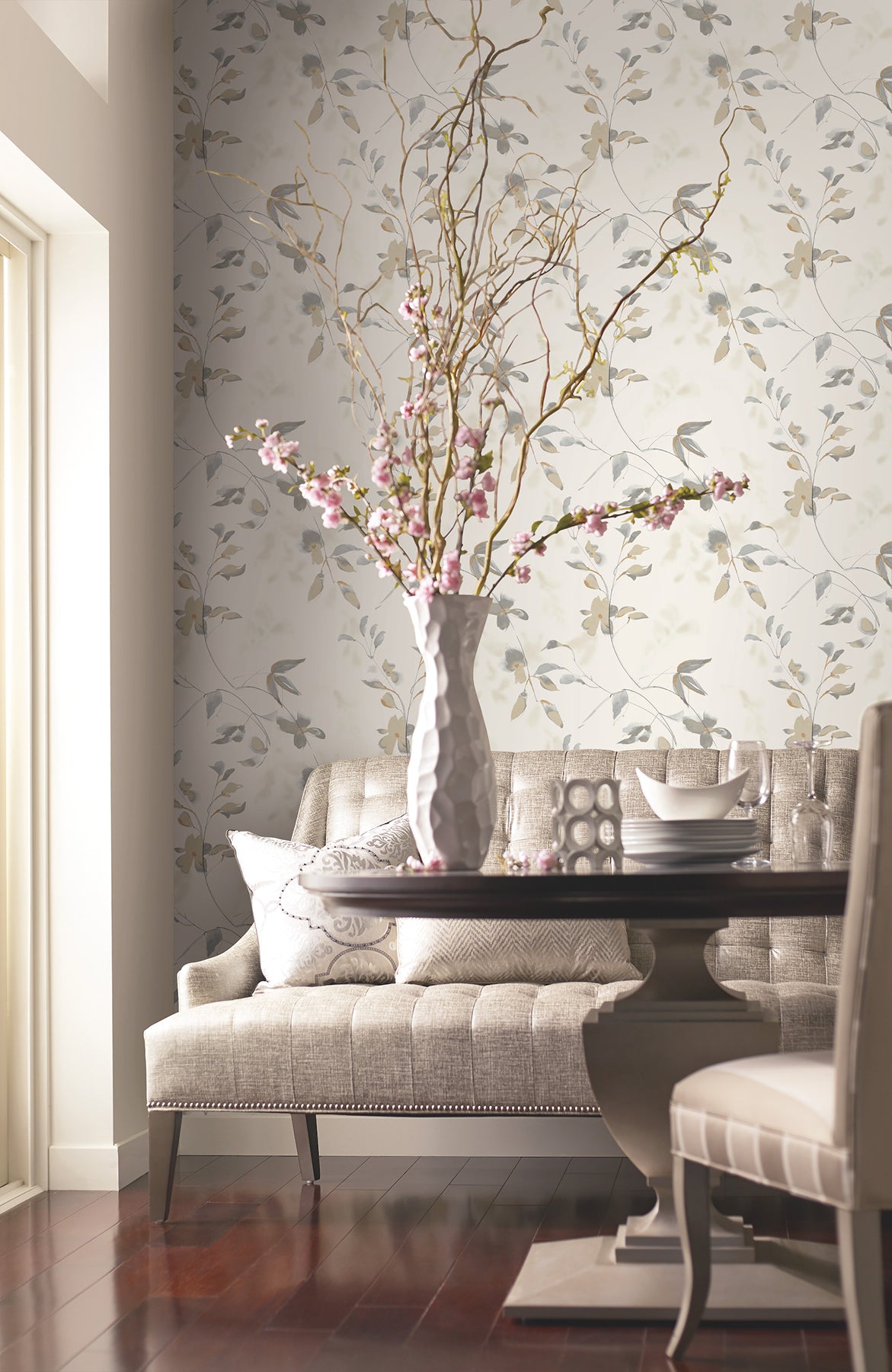 York PSW1424RL Linden Flower Soft Neutral Peel & Stick Wallpaper