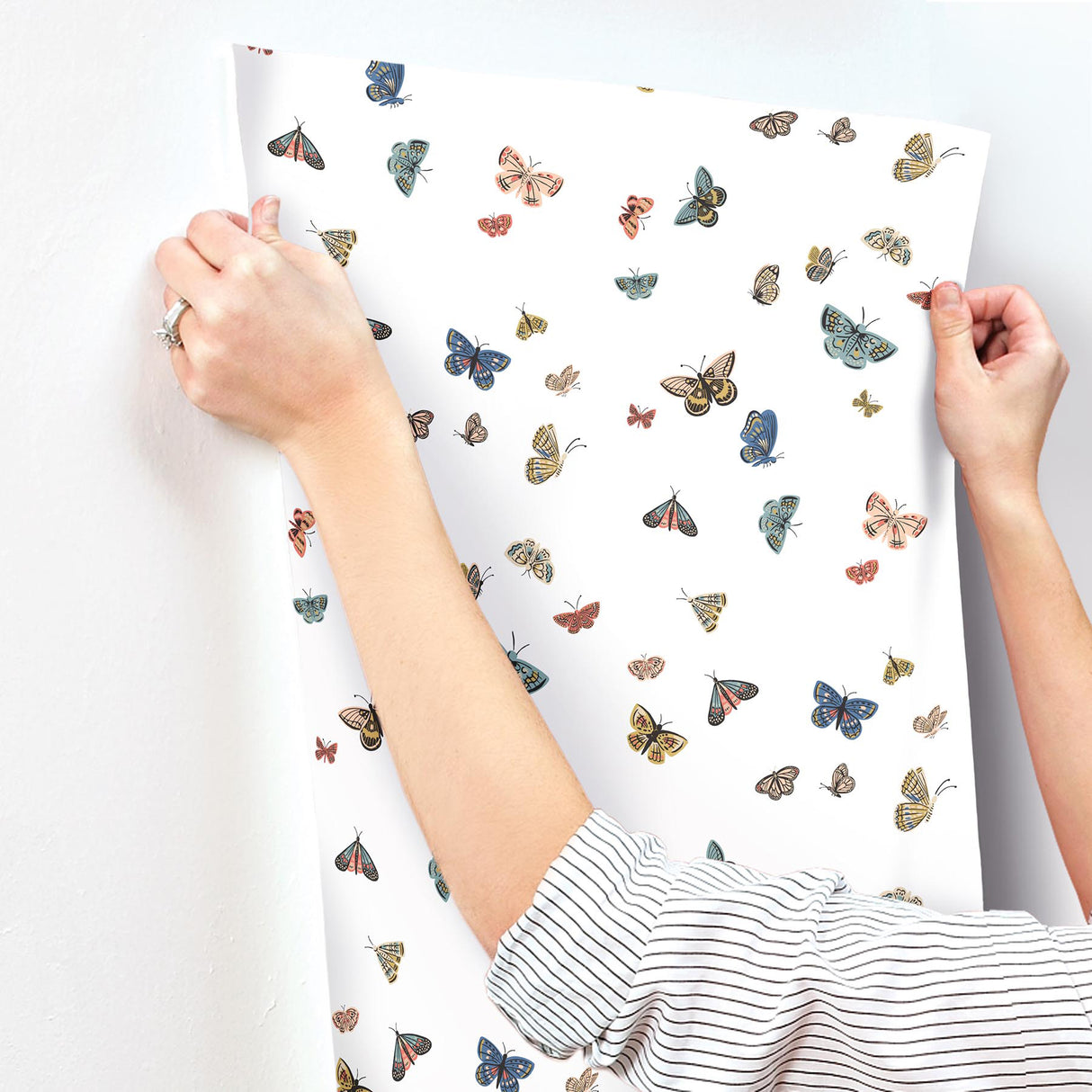 Rifle Paper Co. RF7411 Butterfly House White Wallpaper