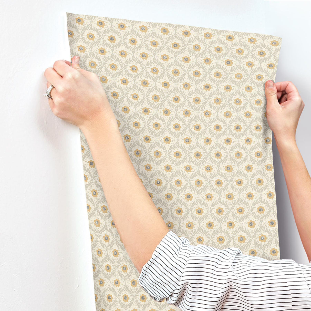 Rifle Paper Co. RF7443 Emma Linen Wallpaper