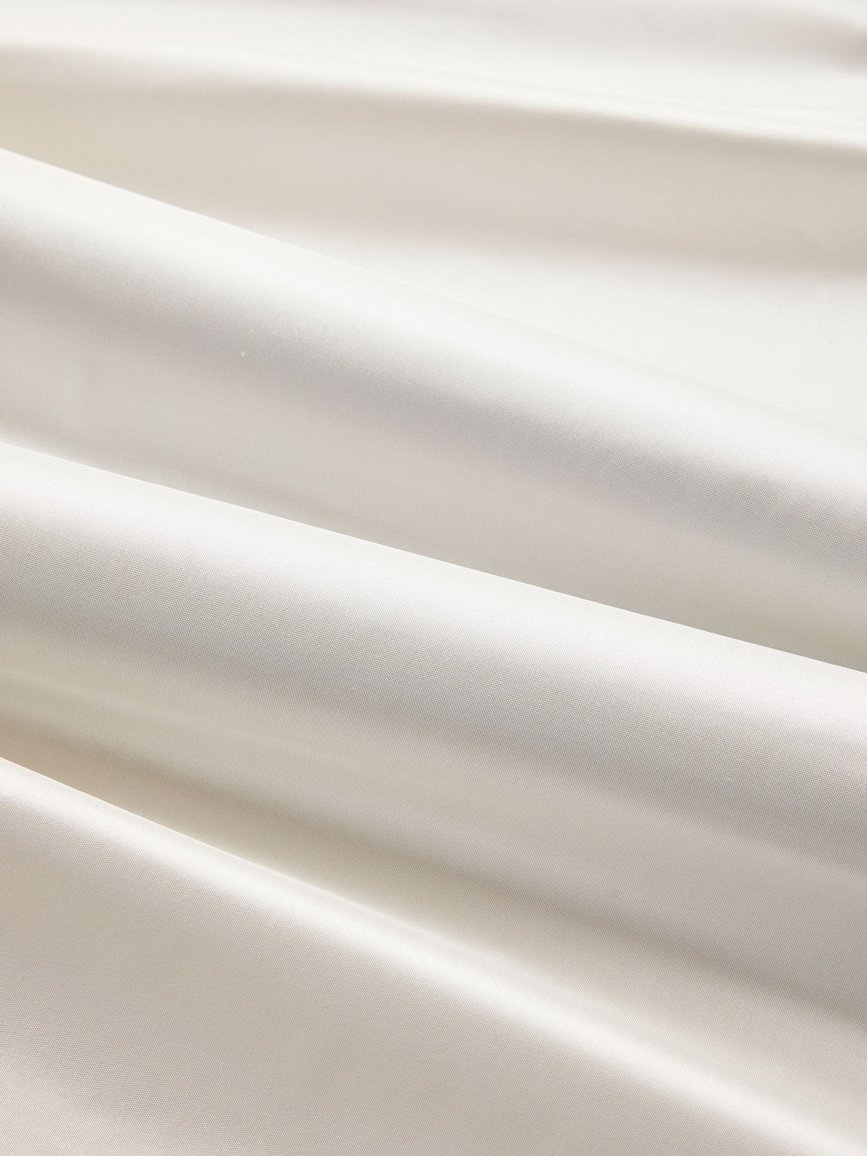 Scalamandre SC 000127250 ICE CAP OLYMPIA SILK TAFFETA Fabric - Eade's Wallpaper