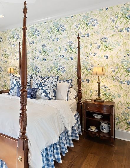 Scalamandre SC 0001WP88431 LAGOON LANAI WALLPAPER - Eade's Wallpaper