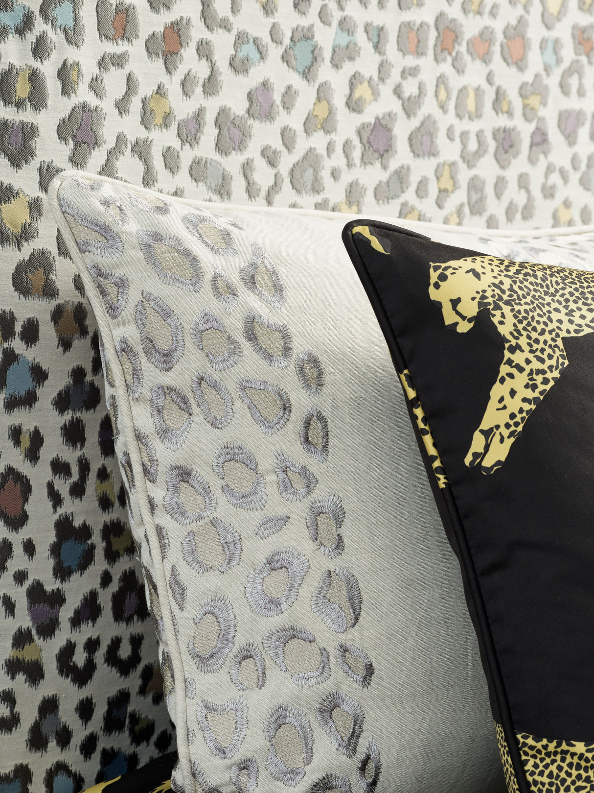 Scalamandre SC 000227255 LOOKING GLASS CATWALK EMBROIDERY Fabric - Eade's Wallpaper