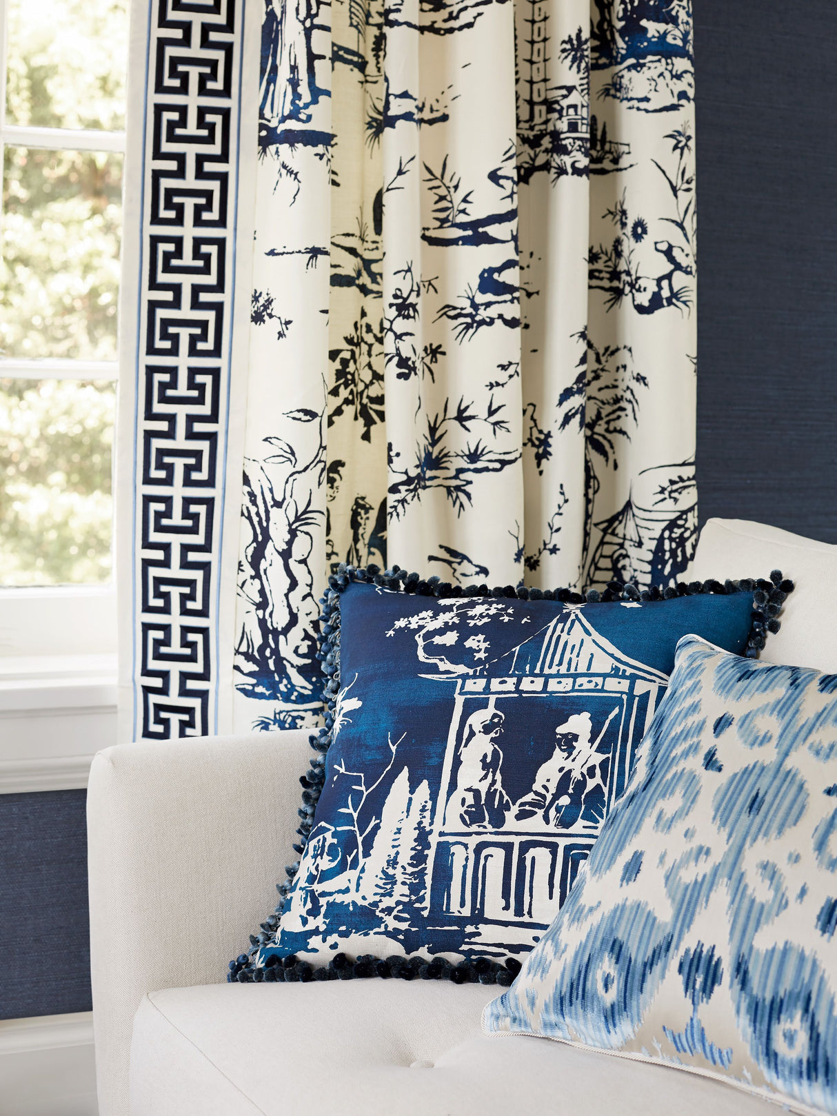 Scalamandre SC 000316561 INDIGO SUMMER PALACE PRINT Fabric - Eade's Wallpaper