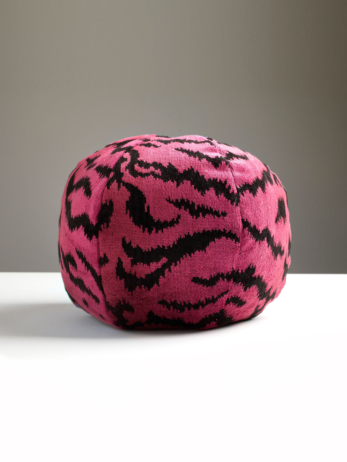 Scalamandre SC 0003STIGRPILL TIGRE SPHERE PILLOW - Pillow Co