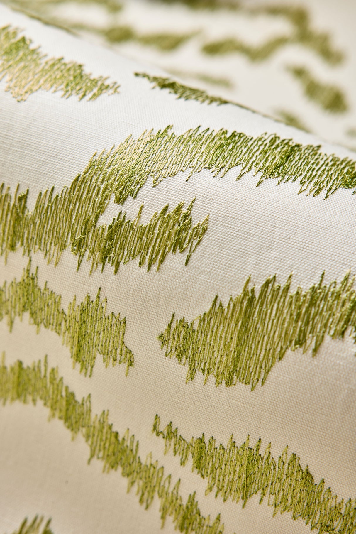 Scalamandre SC 0003WP88506 GRASSLAND TIGRESS WALLPAPER - Eade's Wallpaper