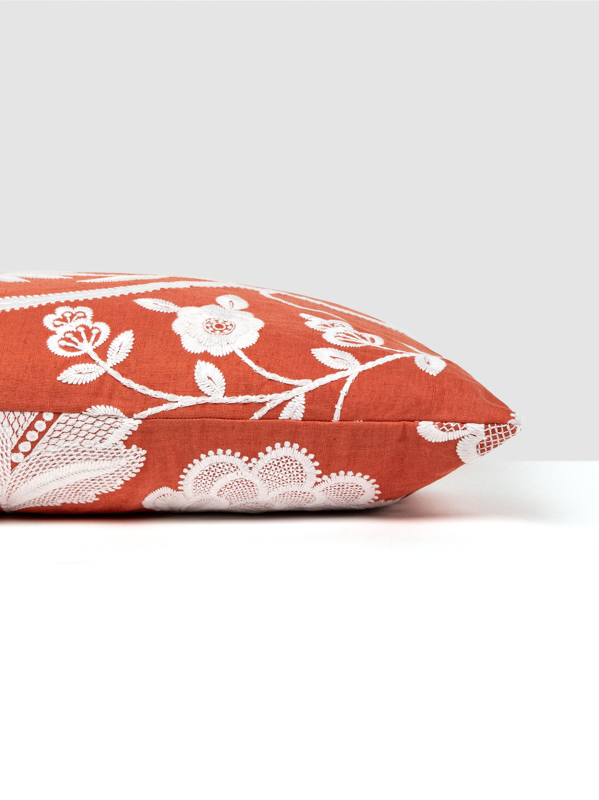 Scalamandre SC 0004SDDK27151 KENSINGTON EMBROIDERY PILLOW -