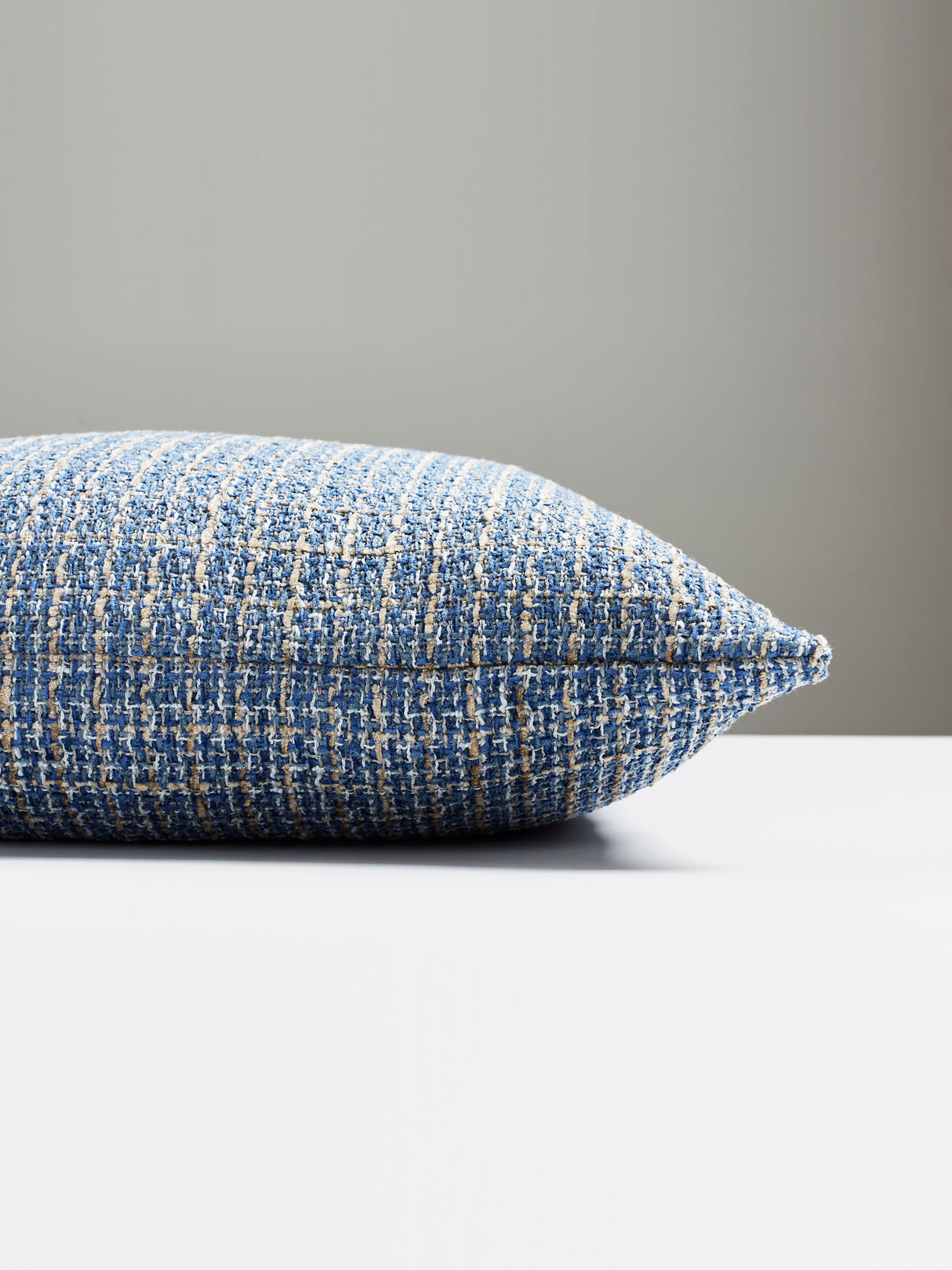 Scalamandre SC 0005HIGHLPILL HIGHLAND CHENILLE PILLOW - Pill