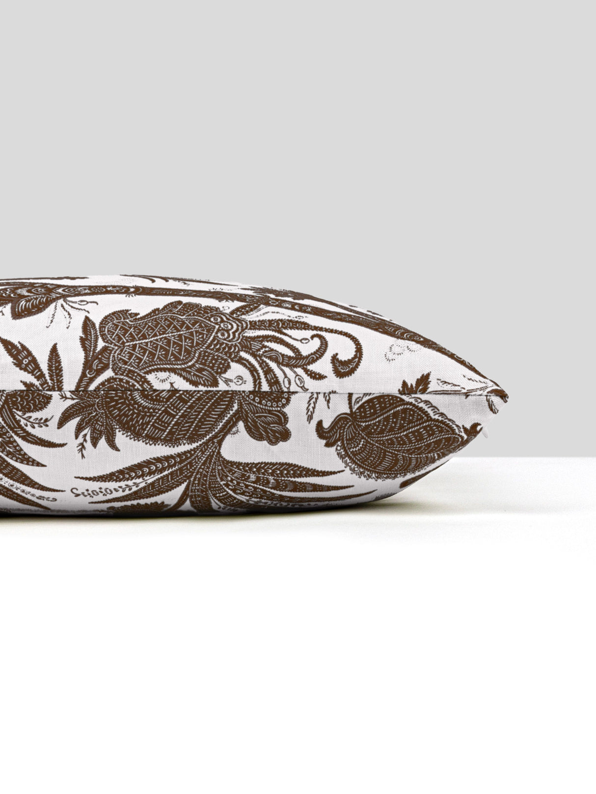 Scalamandre SC 0006SDDK16575 BALINESE PEACOCK PILLOW - Pillo