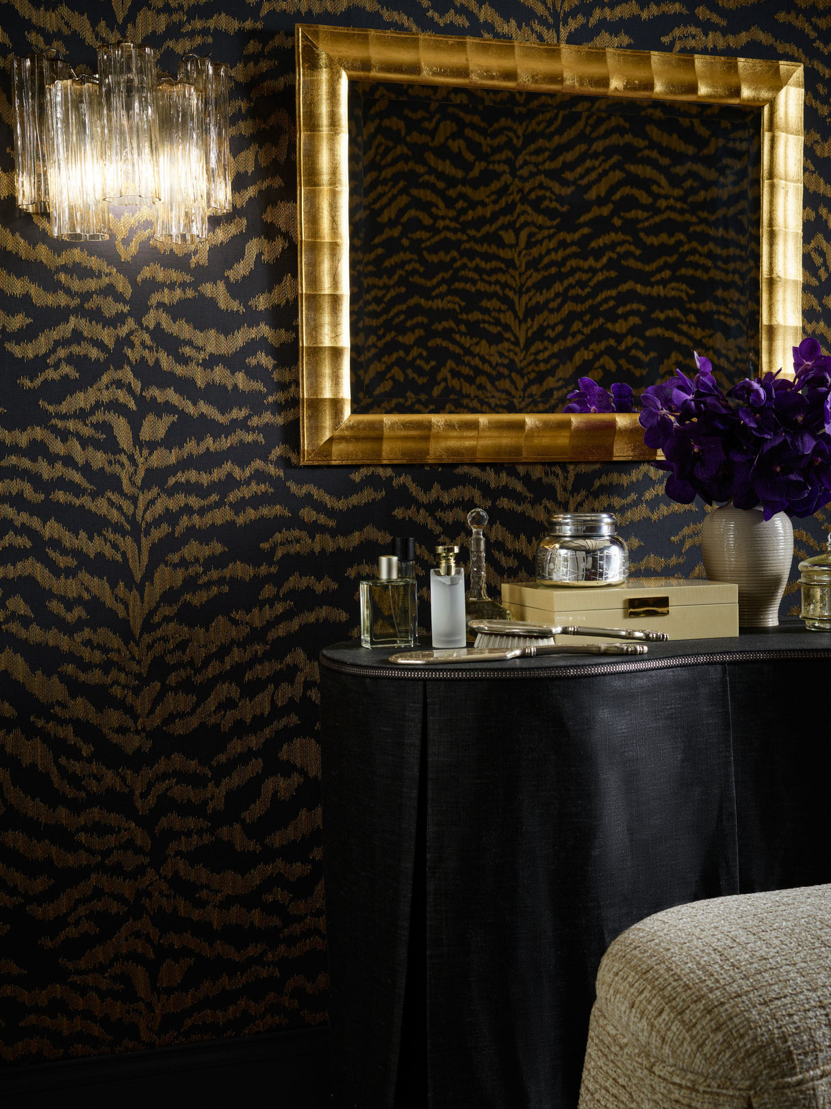 Scalamandre SC 0006WP88506 BRONZE ON BLACK TIGRESS WALLPAPER - Eade's Wallpaper