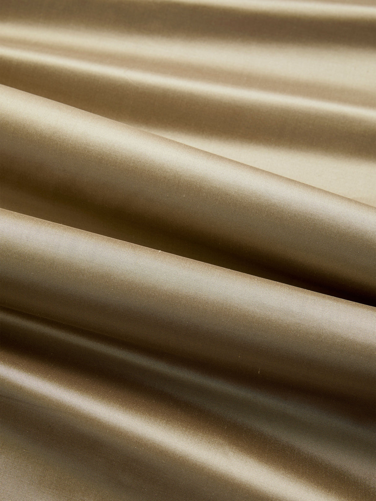 Scalamandre SC 000827250 MOCHA OLYMPIA SILK TAFFETA Fabric - Eade's Wallpaper