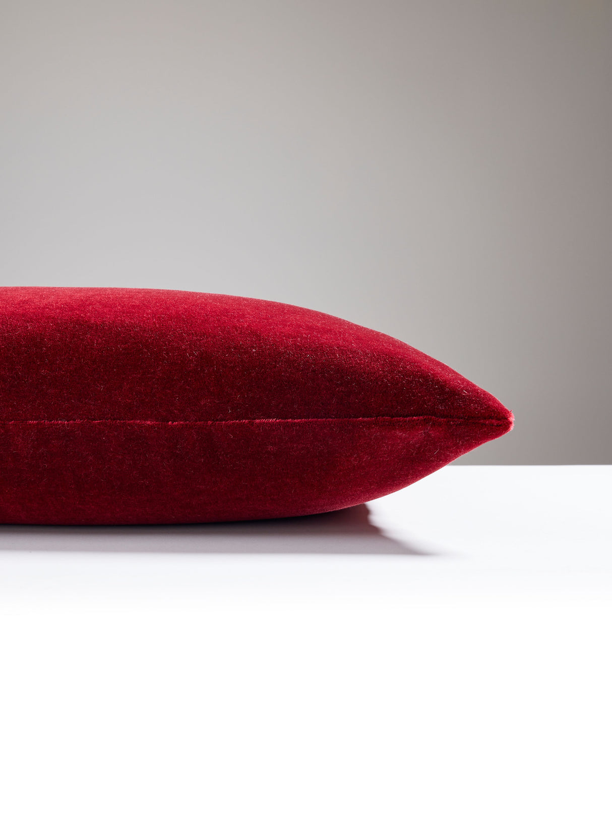 Scalamandre SC 0008SDDKMAKA MAKALU MOHAIR PILLOW - Pillow Co