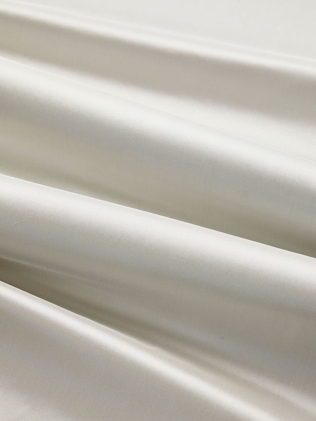 Scalamandre SC 000927250 STARLIGHT OLYMPIA SILK TAFFETA Fabric - Eade's Wallpaper