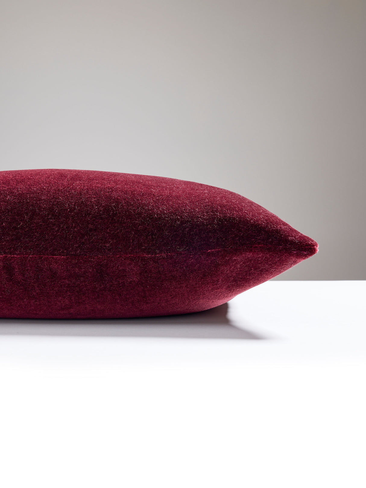 Scalamandre SC 0009SDDKMAKA MAKALU MOHAIR PILLOW - Pillow Co