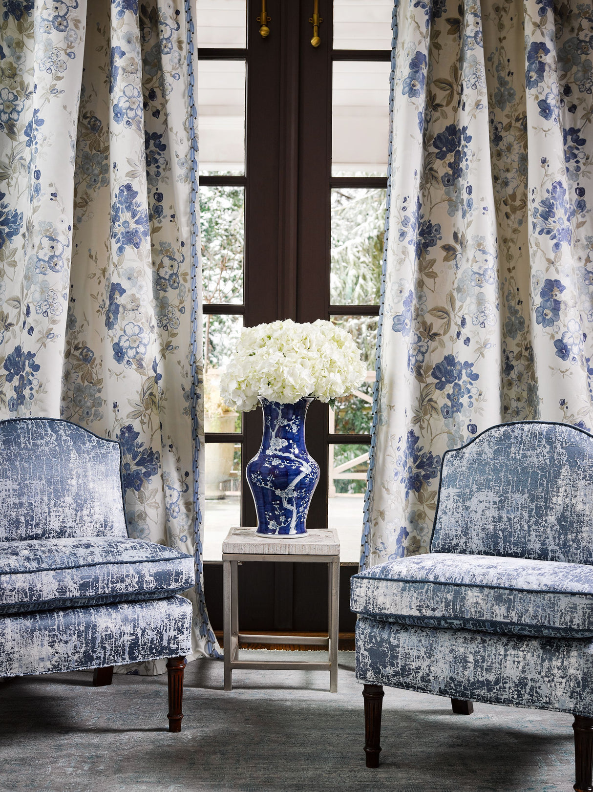 Scalamandre SC 000116617 MOONBEAM TESORO PRINTED VELVET Fabric - Eade's Wallpaper