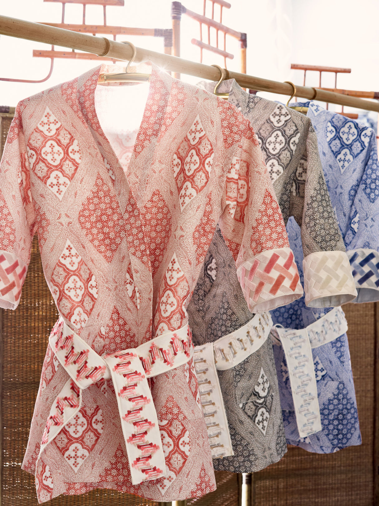 Scalamandre SC 000416626 TRUFFLE FARRAH PRINT Fabric - Eade's Wallpaper