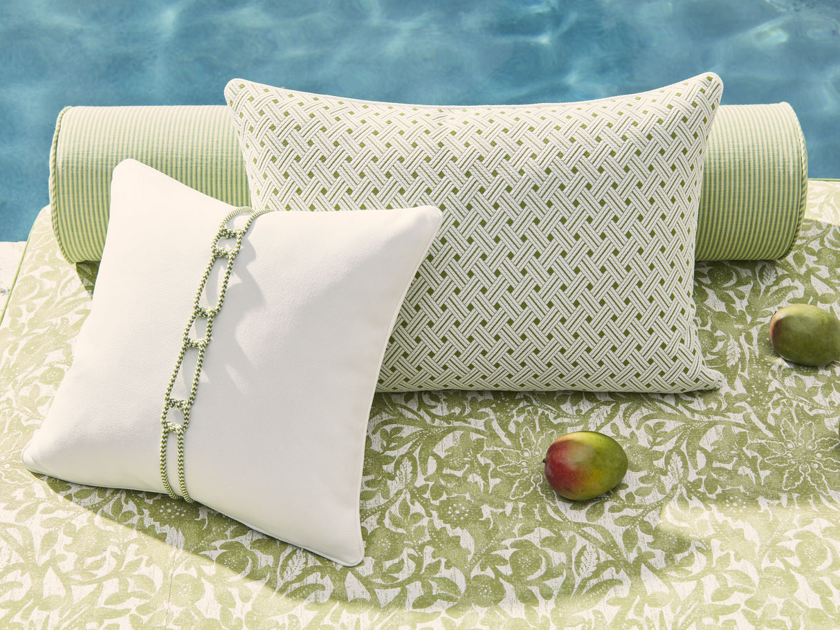 Scalamandre SC 000327195 CARIBE BALI FLORAL Fabric - Eade's Wallpaper