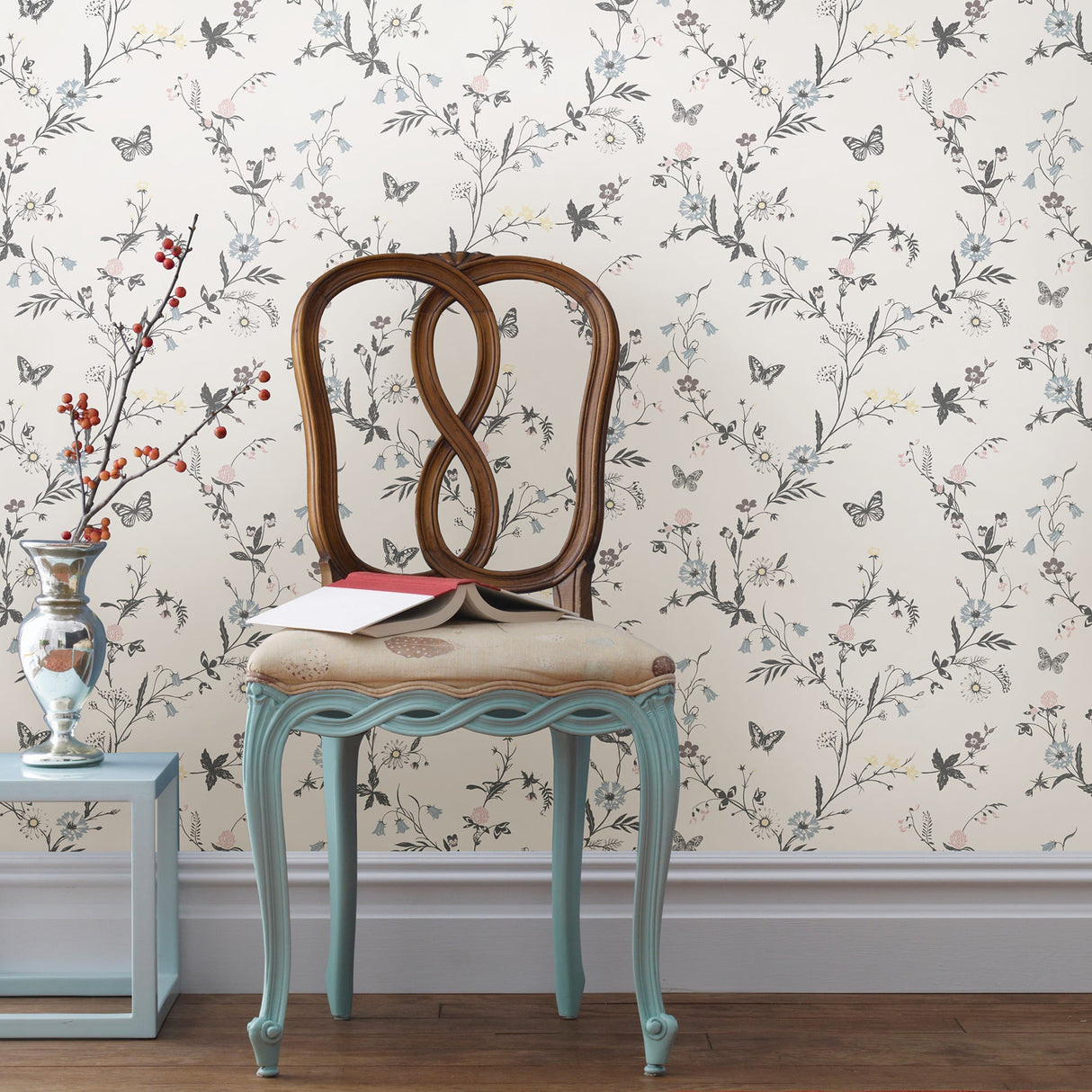 Sandudd SD5229-3 Jamie White Botanical Wallpaper