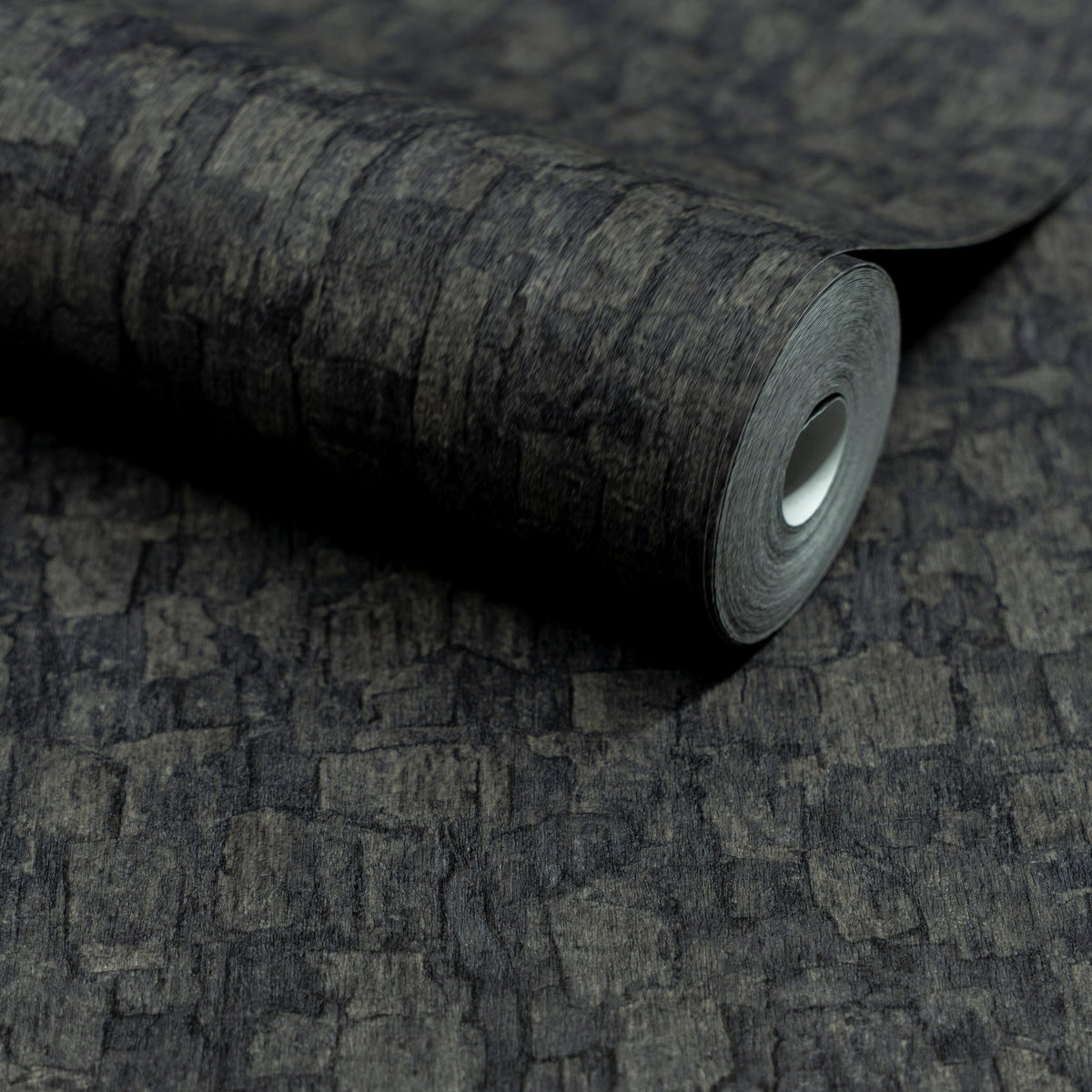 Galerie Surfaces Wood plain Black Wallpaper SF1007